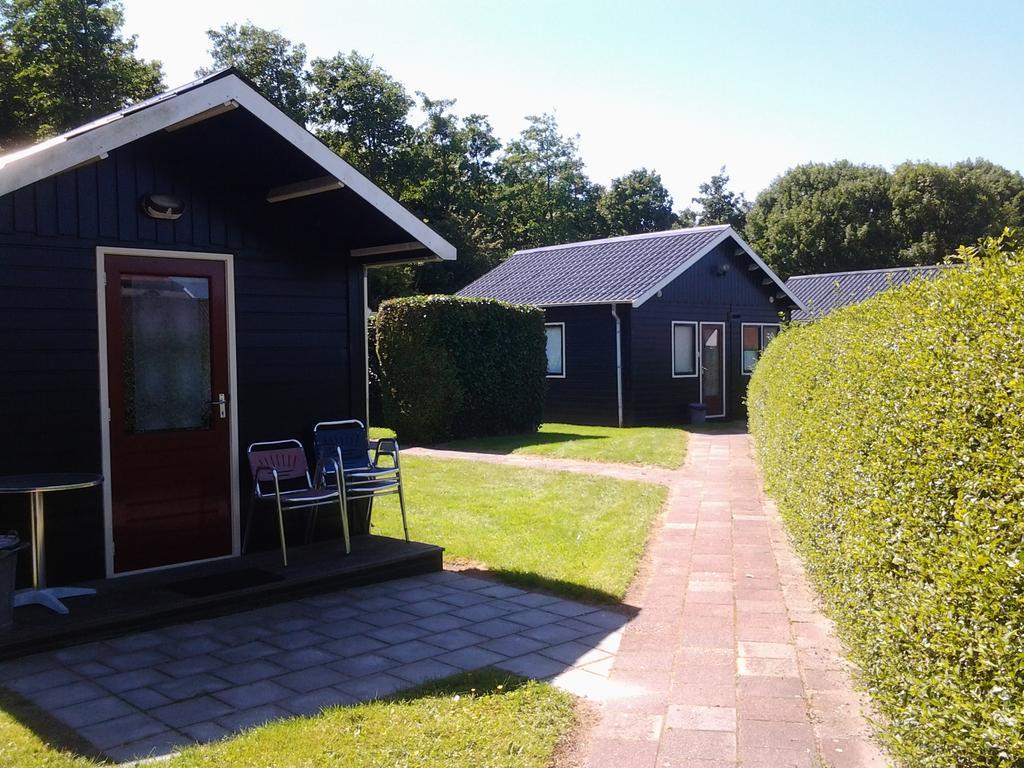 Bed & Breakfast Meinsma Moddergat Exterior photo